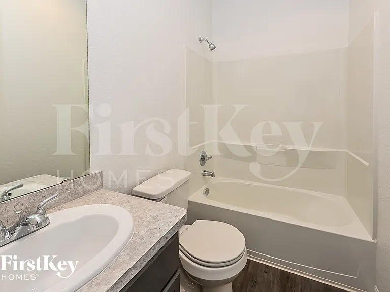 11012 Patriot Ct — Photo 14