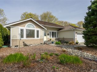 4812 N Golf Course Dr, Blaine, WA 98230