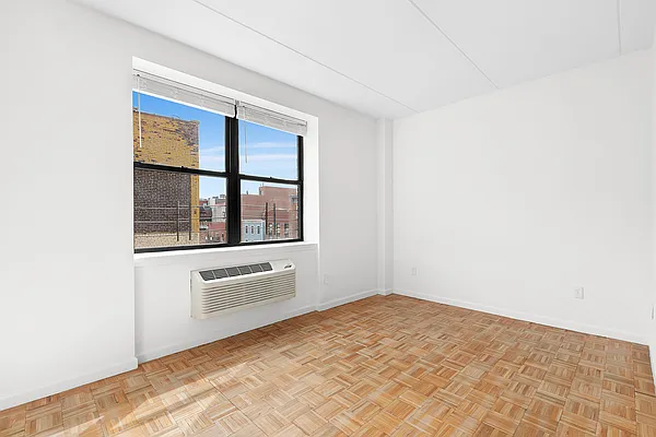 Rented by Compass | media 12