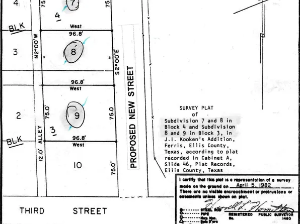 313 E 3rd St, Ferris, TX 75125