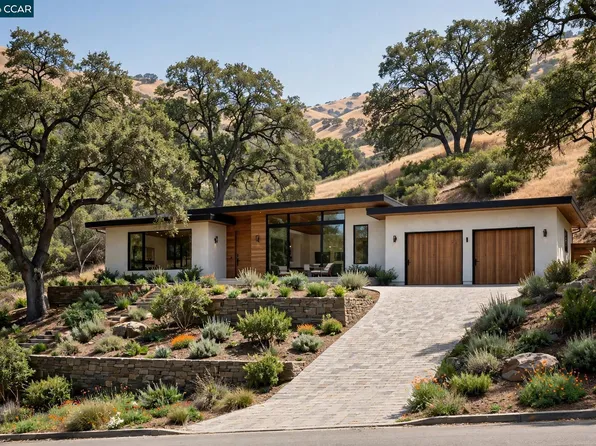 46 Oak Rd, Orinda, CA 94563