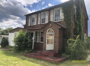 3213 Jackson Ave, Point Pleasant, WV 25550