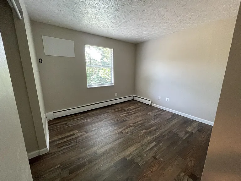 4591 Paddock Rd — Photo 8