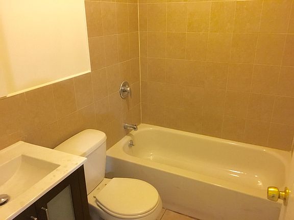 3rd image of 17434 140th Ave #2