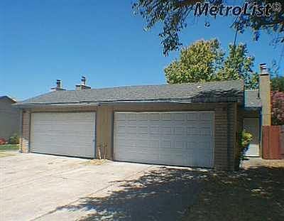 1st image of 2559 Plantation Pl