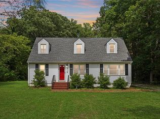 33345 King William Rd, West Point, VA 23181