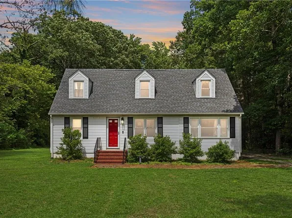33345 King William Rd, West Point, VA 23181