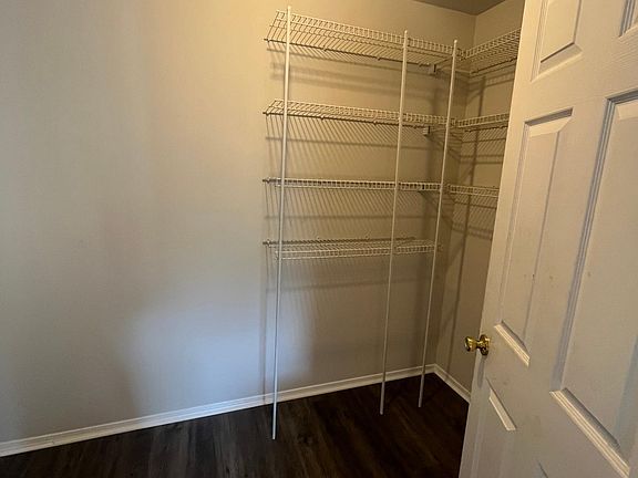 4th image of 2308 Kirkgate Ln