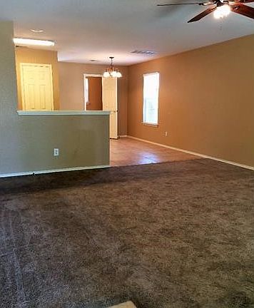 5th image of 2304 Melissa Oaks Ln