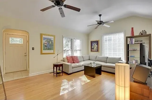 2 Bedroom Single Family Home — Photo 2