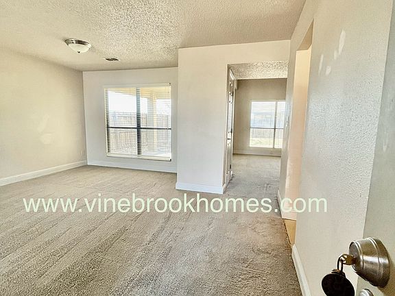 3rd image of 1351 Pueblo Loop
