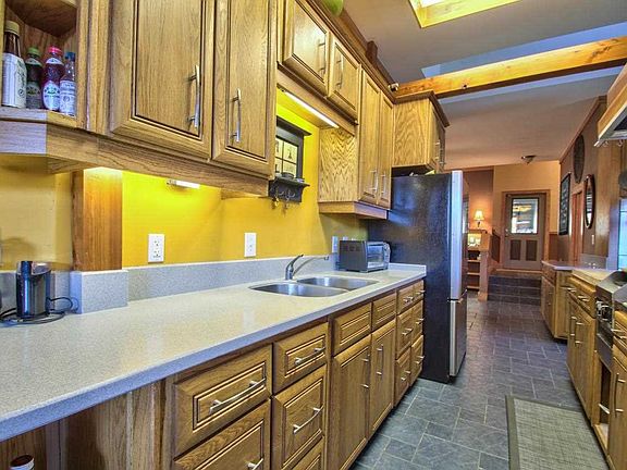 5th image of 2311 Two Pond Ln