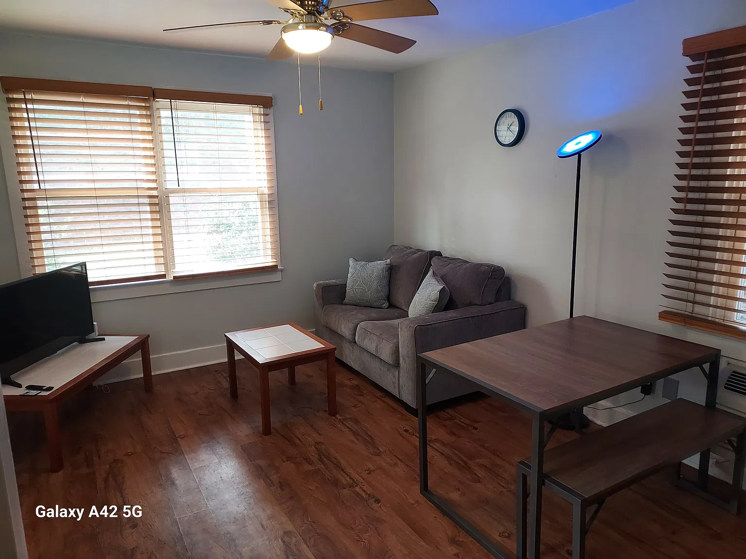 1 bed, $1,100 — Photo 2