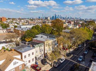 88 Lincoln St, Jersey City, NJ 07307