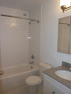 Rented by Realty Operations Group | media 3