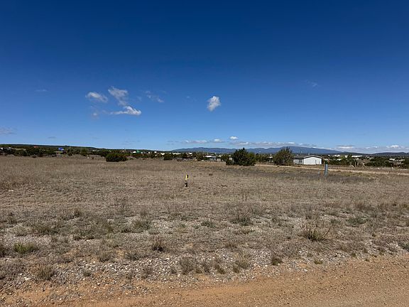2nd image of 14 Range Rd
