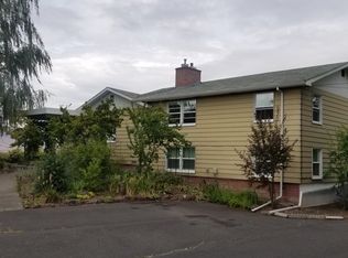 2605 E 14th St, The Dalles, OR 97058