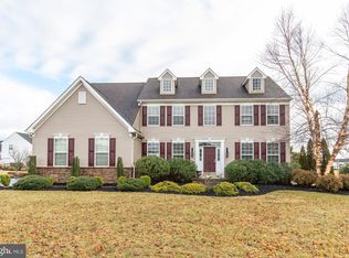 702 Farmhouse Rd, Mickleton, NJ 08056