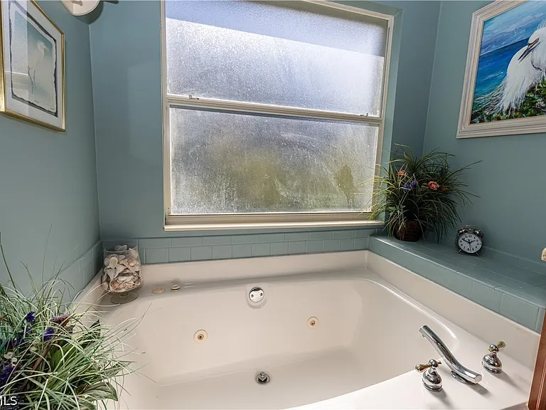 9411 Old Hickory Cir — Photo 10