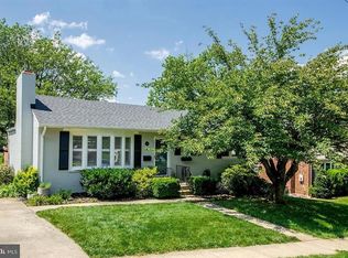 882 N Ohio St, Arlington, VA 22205