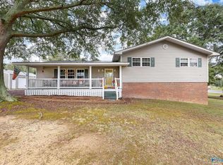 305 Alexander Dr, Boaz, AL 35956