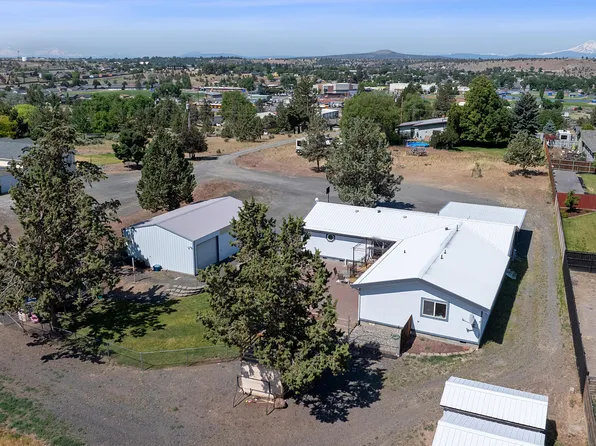 605 SE Kinkade Rd, Madras, OR 97741
