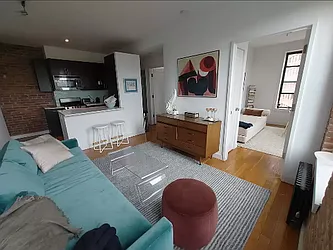 Rented by Living New York