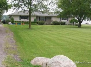 10348 Meisner Rd, Casco, MI 48064