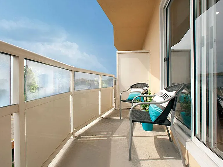 11 Overlea Dr — Photo 11