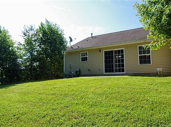 4th image of 1375 Copper Creek Ln #113