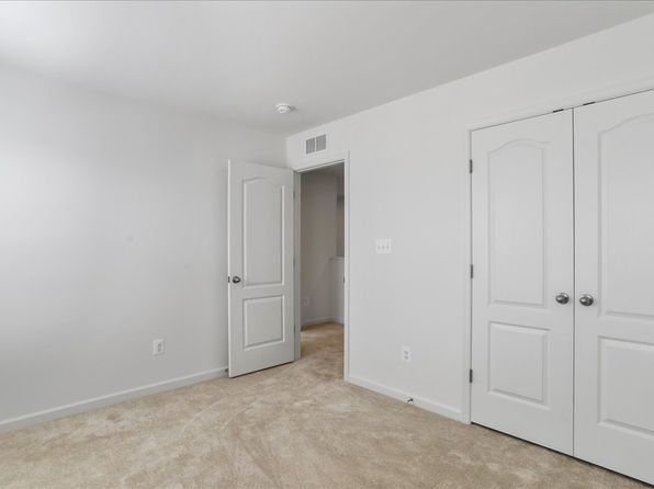 68 Stafford Pl