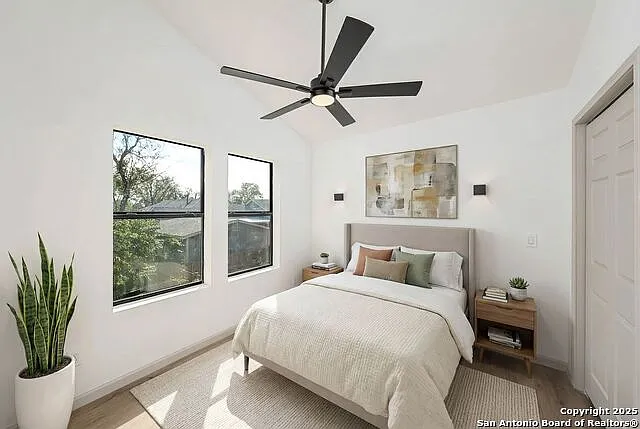 1210 Gardina — Photo 12
