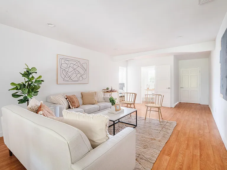 1850 Cliffhill Dr — Photo 3