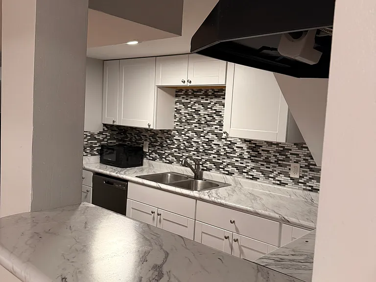 586 Mirawood Trl NE — Photo 12