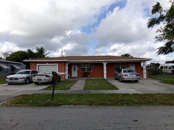 2nd image of 1633 NW 14th St