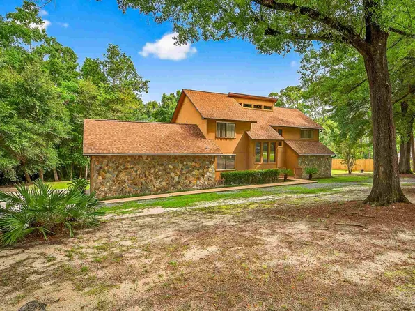 430 Citation Dr, Cantonment, FL 32533