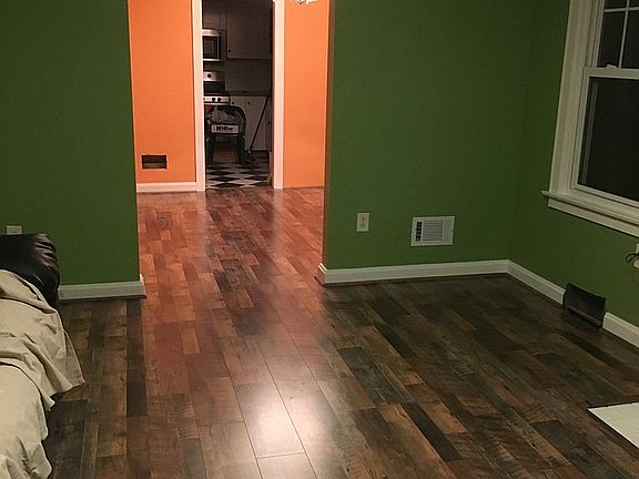 5th image of 1609 Plum St