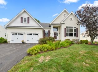 89 Vista Way, Bloomfield, CT 06002