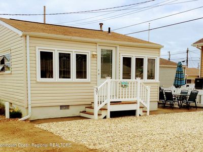 37 E Pompano Way, Lavallette, NJ, 08735