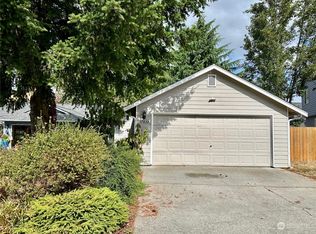 17832 27th Ave NE, Marysville, WA 98271