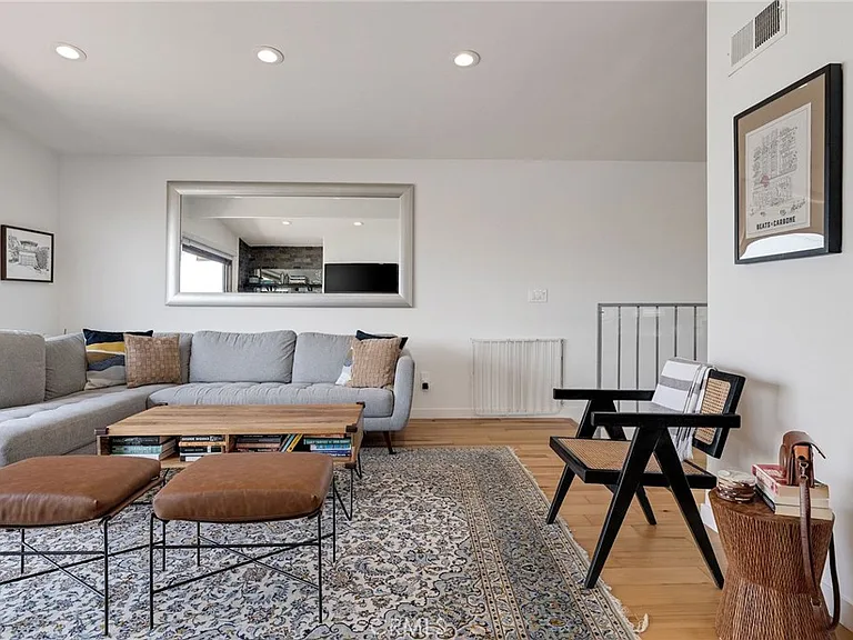 1214 1st Pl — Photo 20