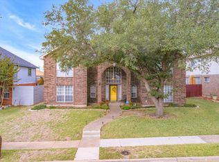 1913 Springwood Dr, Mesquite, TX 75181