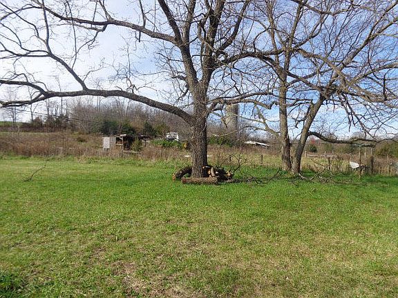 2nd image of 4041 Borden Grant Trl