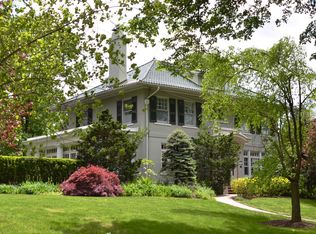 246 E Caracas Ave, Hershey, PA 17033