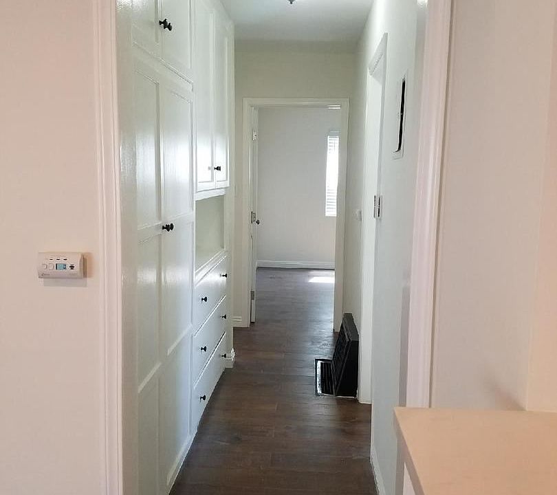1st image of 4111 Somerset Dr APT F