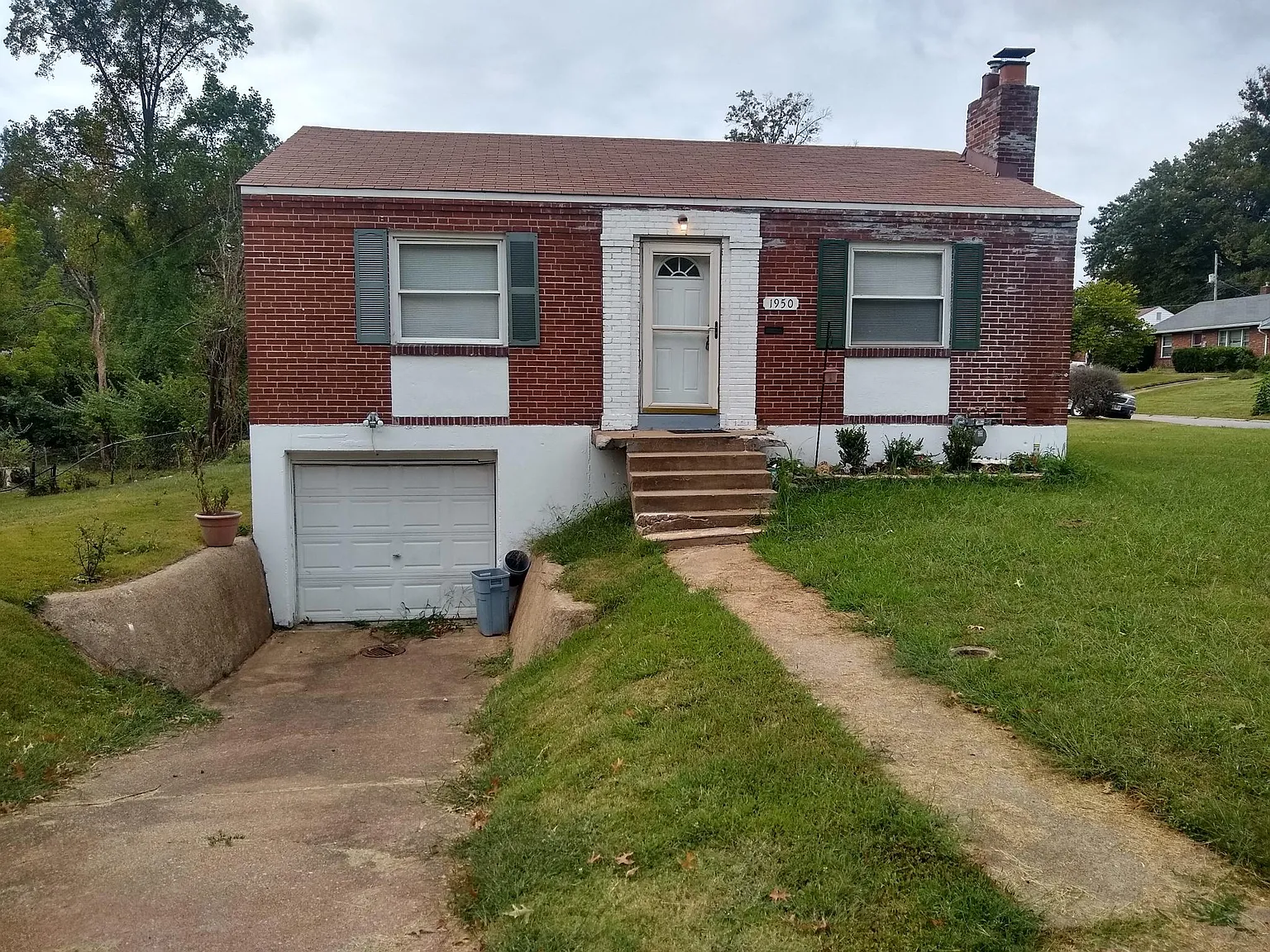 1950 Mora Ln photo 1