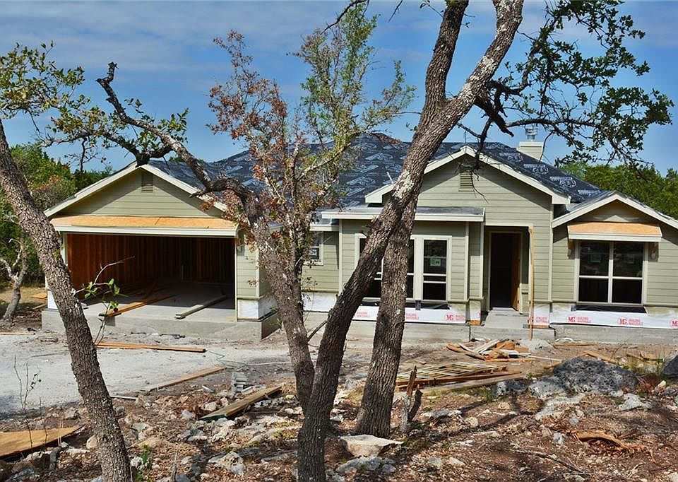 1st image of 1075 Scenic View Dr