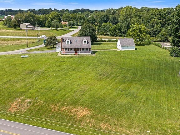 3rd image of 6106 Flaherty Rd