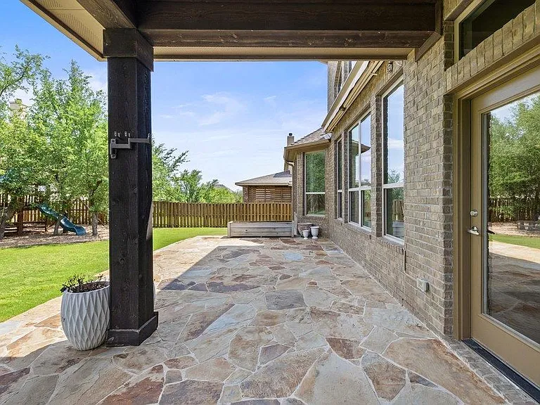17612 Wildrye Dr — Photo 34