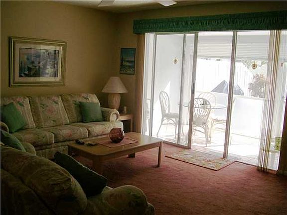 3rd image of 231 Foxtail Dr APT B
